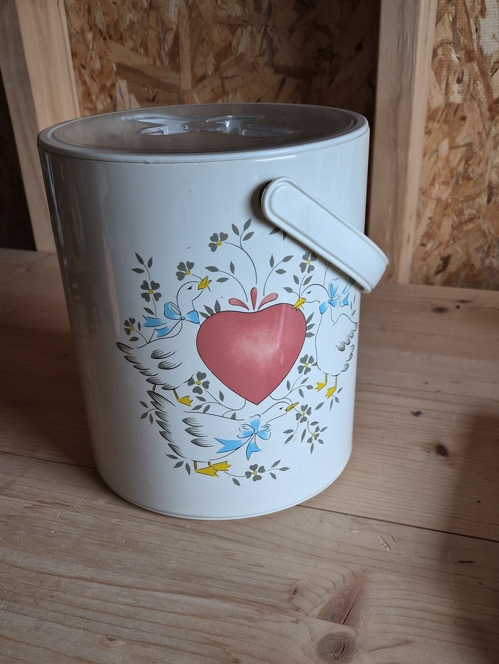Marmalade Goose Blue Ribbon Ice Bucket W/Lid